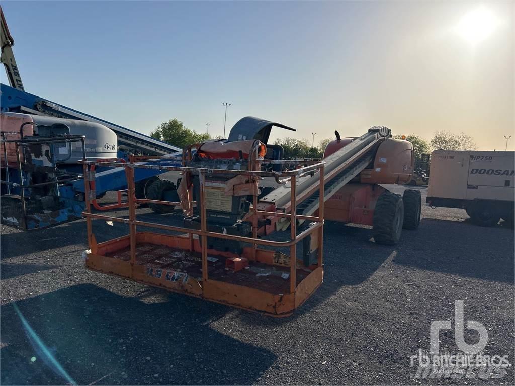 JLG 600S Nacelles articulées