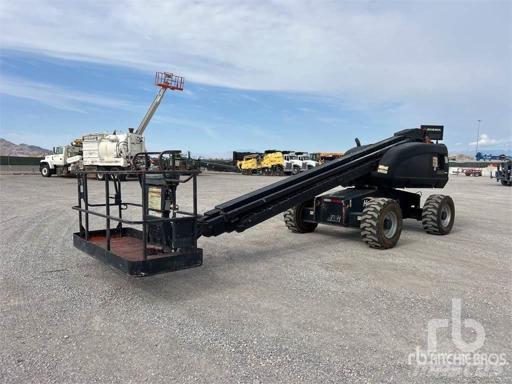 JLG 600S Nacelles articulées