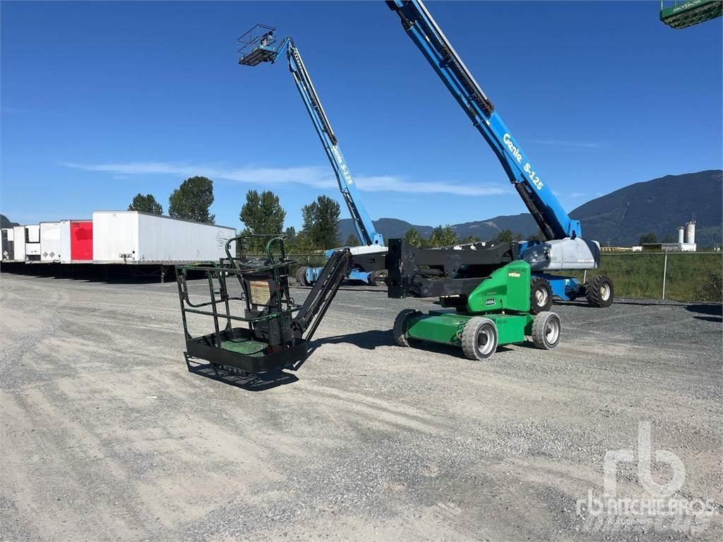 JLG E450AJ Nacelles articulées