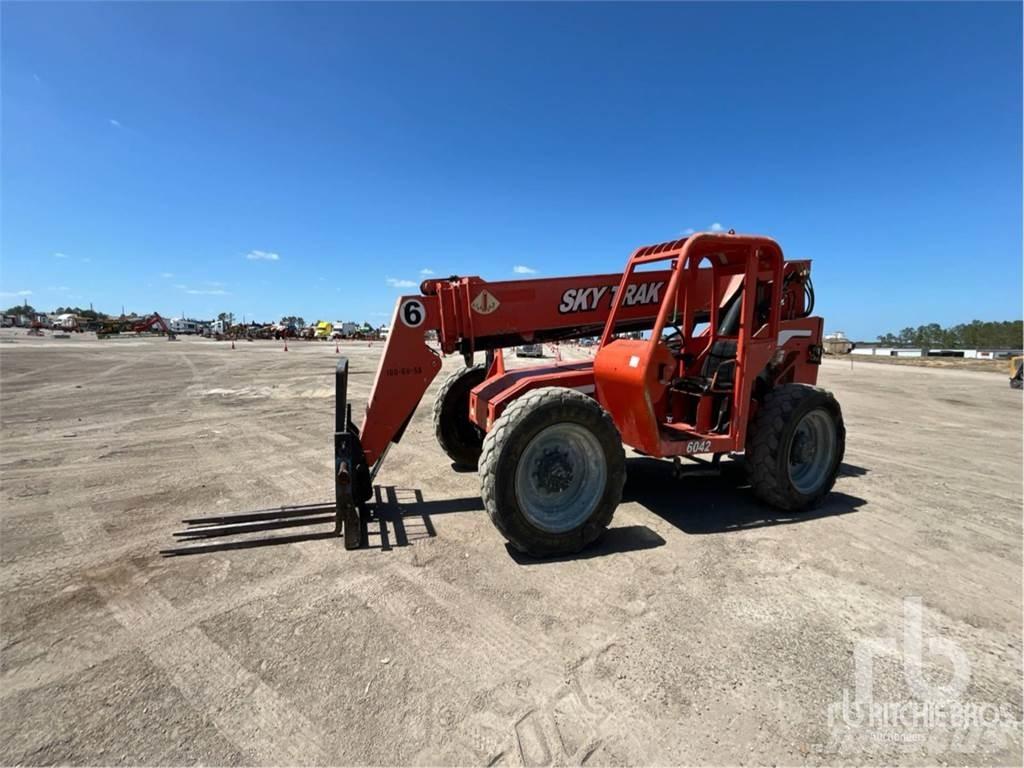 JLG G7-42A Chariot télescopique