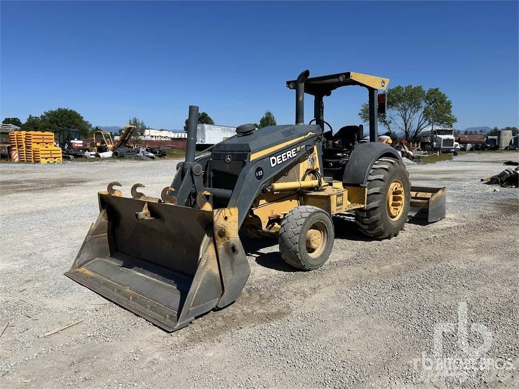 John Deere 210K Camion multibenne