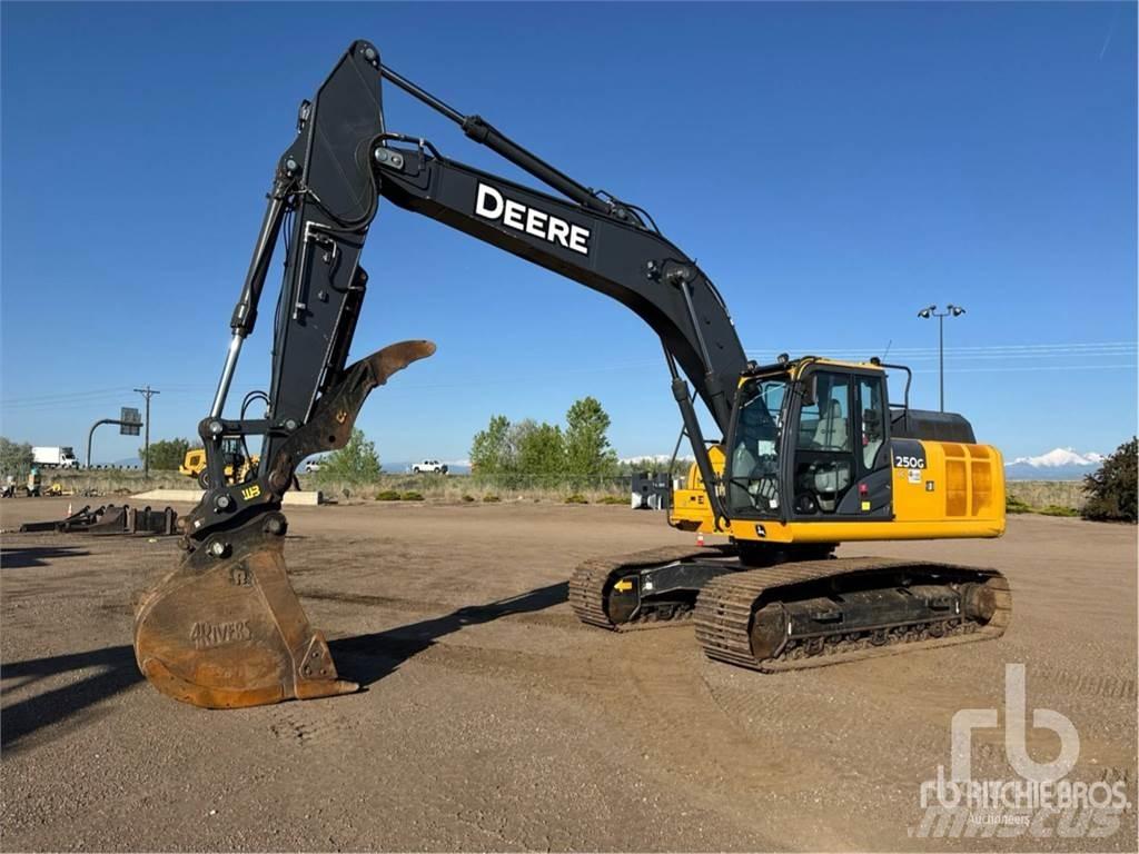 John Deere 250G Pelle sur chenilles