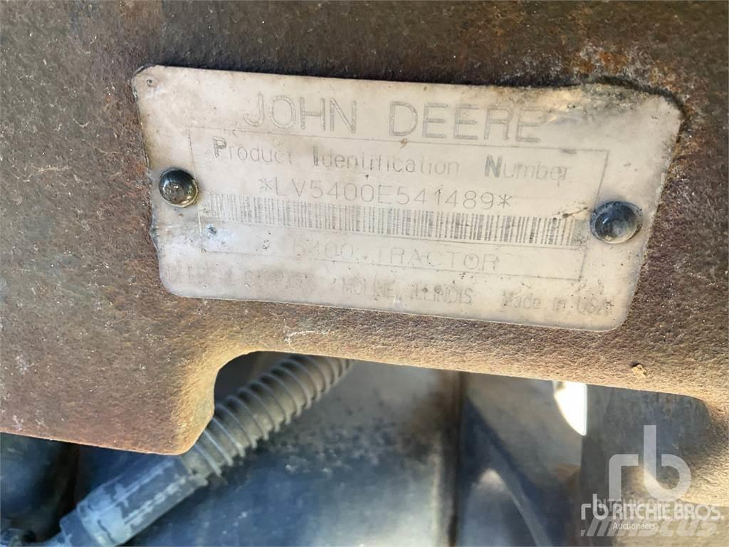 John Deere 5400 Tracteur