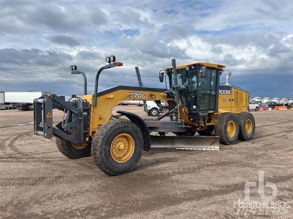 John Deere 770G Niveleuse