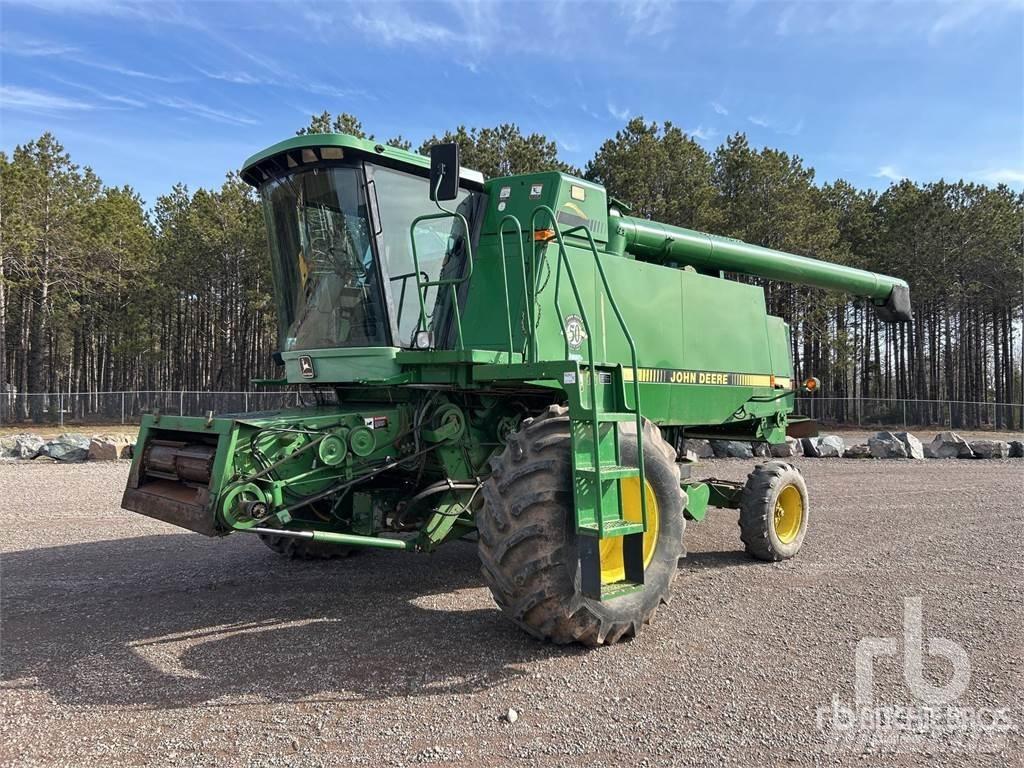 John Deere CTS Moissonneuse batteuse