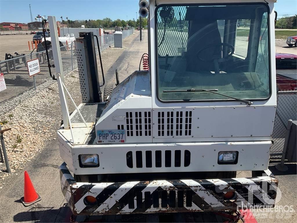 Kalmar 30 Tracteur routier