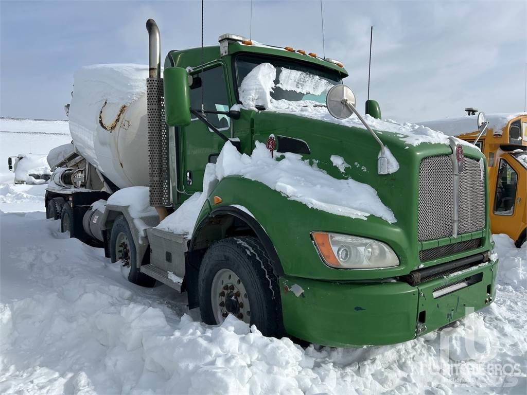 Kenworth T440 Camion malaxeur