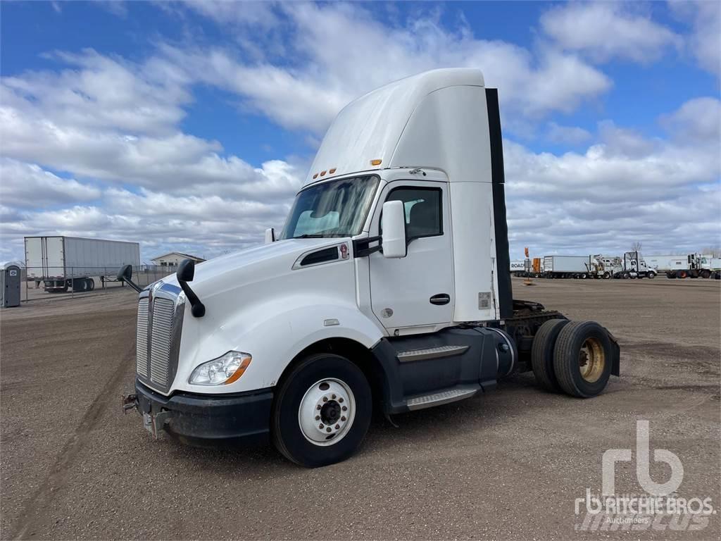 Kenworth T660 Tracteur routier