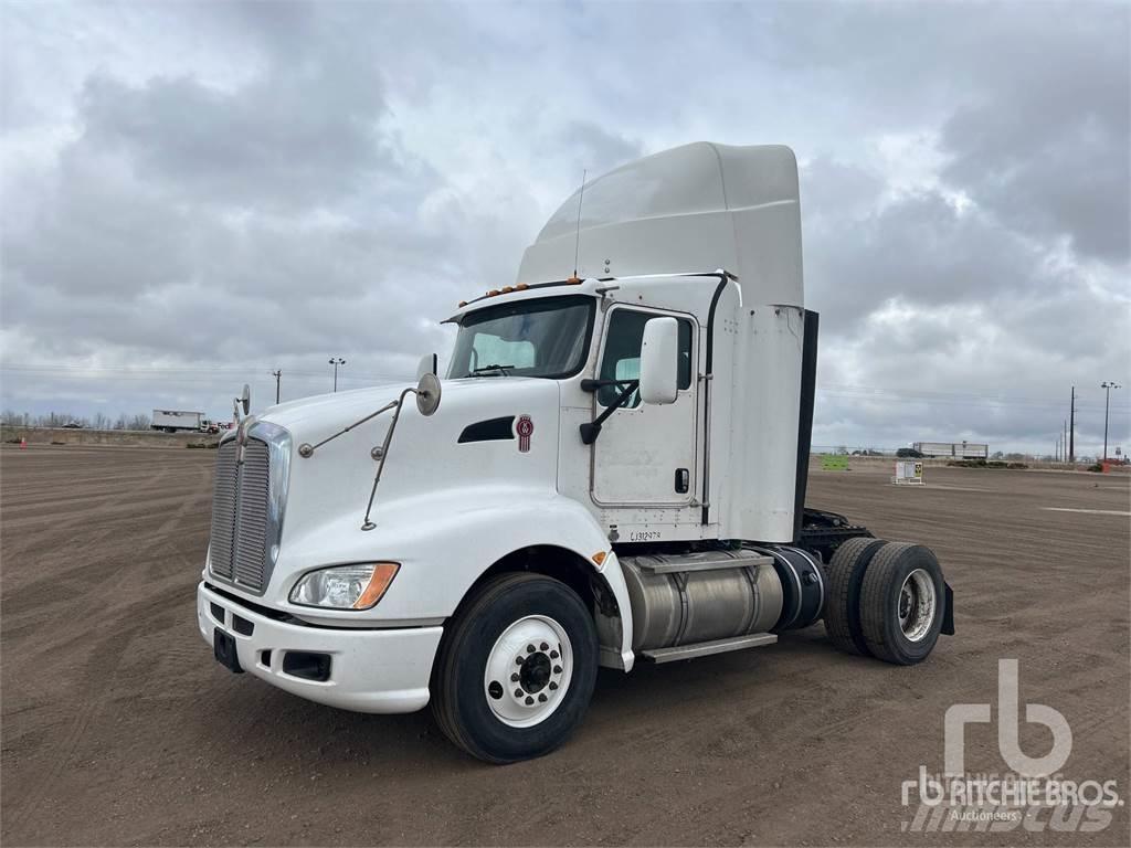 Kenworth T660 Tracteur routier