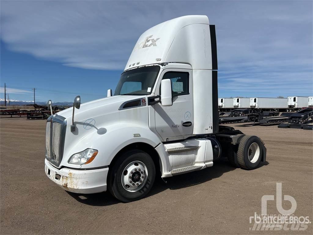 Kenworth T680 Tracteur routier