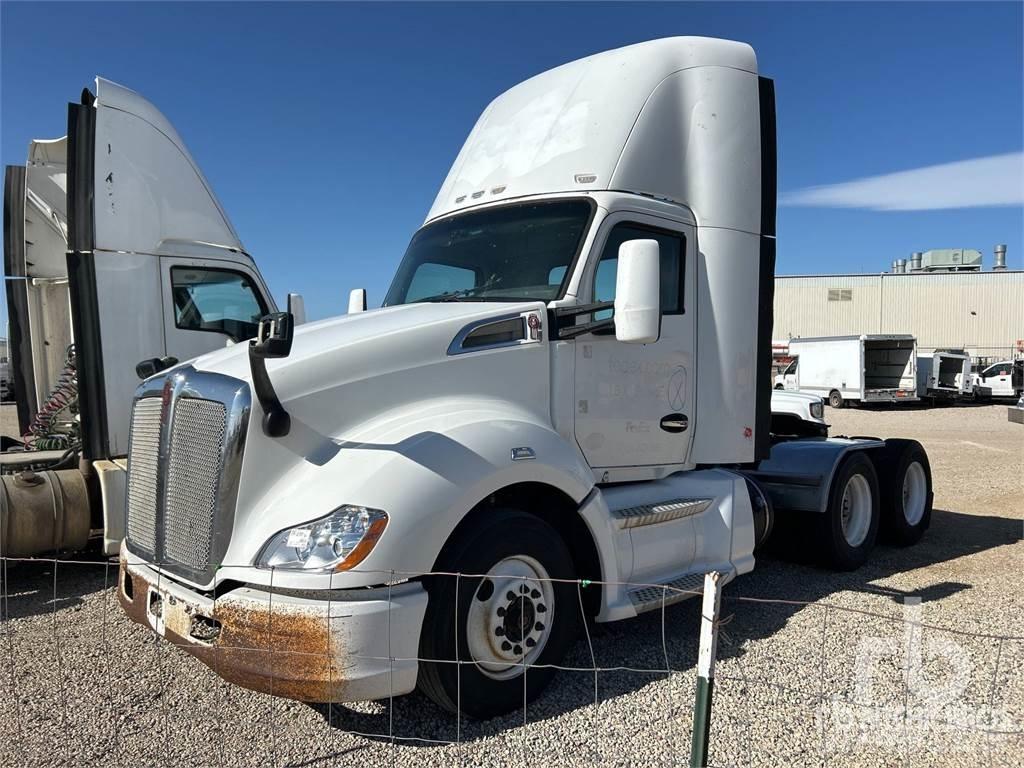 Kenworth T680 Tracteur routier
