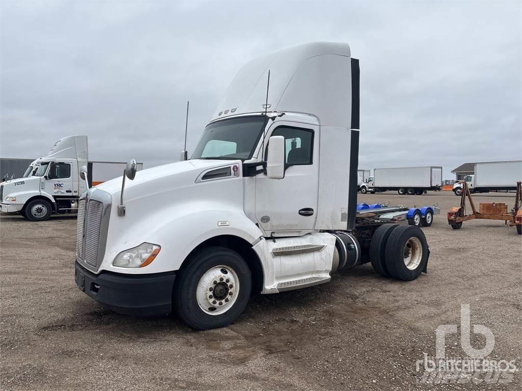 Kenworth T680 Tracteur routier