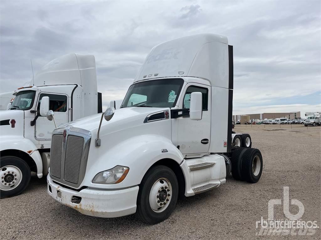 Kenworth T680 Tracteur routier