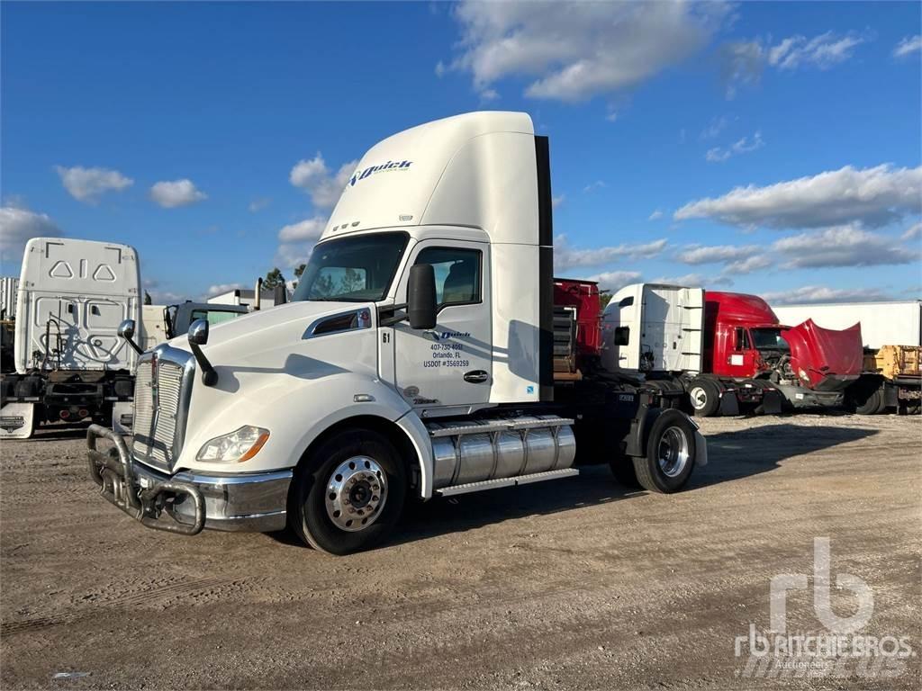 Kenworth T680 Tracteur routier