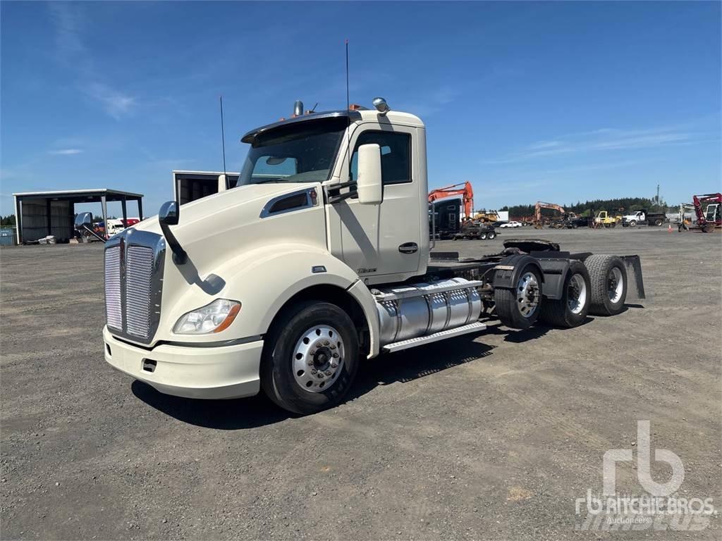 Kenworth T680 Tracteur routier