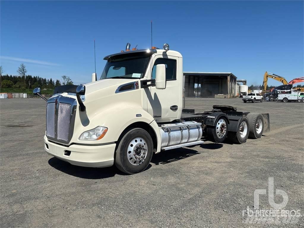 Kenworth T680 Tracteur routier