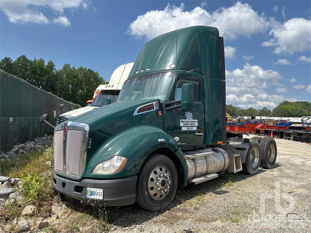 Kenworth T680 Tracteur routier