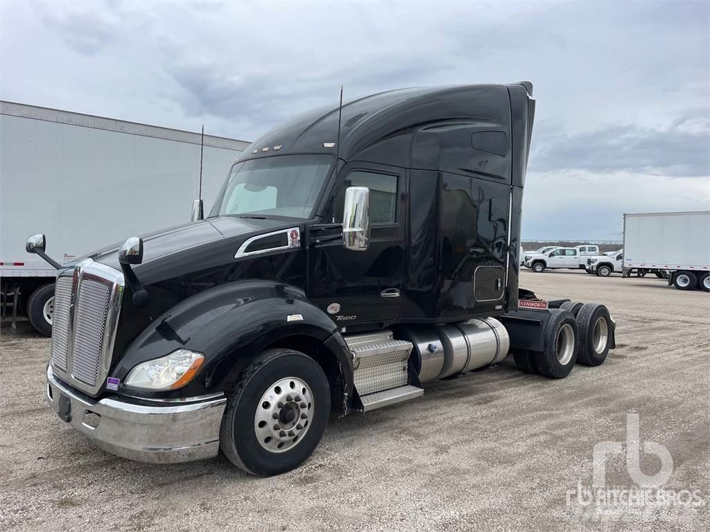 Kenworth T680 Tracteur routier