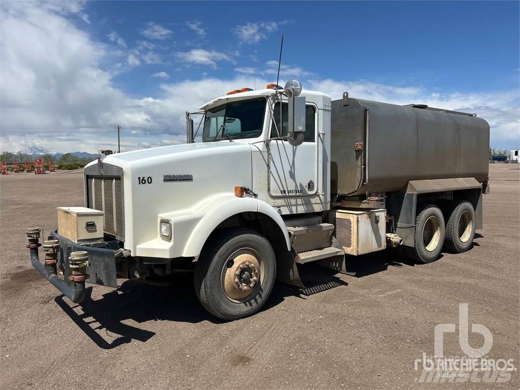 Kenworth T800 Camion citerne à eau