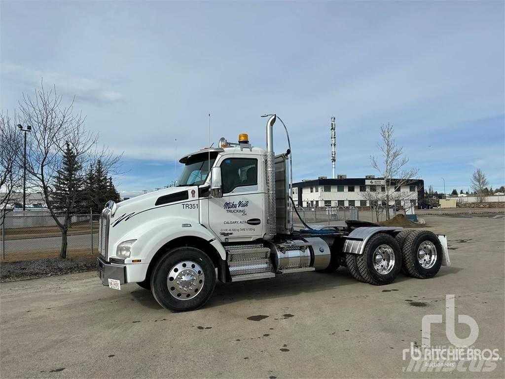 Kenworth T880 Tracteur routier