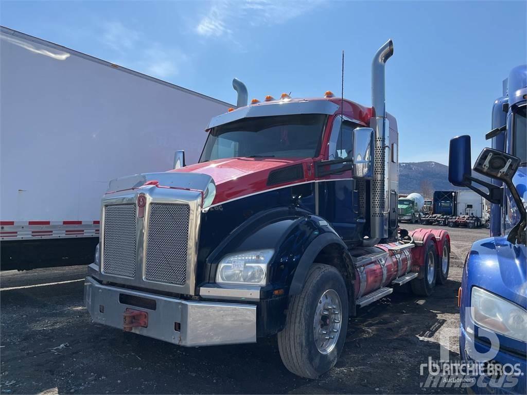 Kenworth T880 Tracteur routier