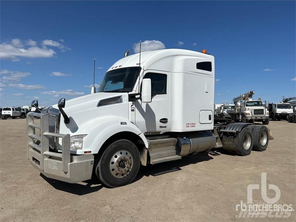 Kenworth T880 Tracteur routier