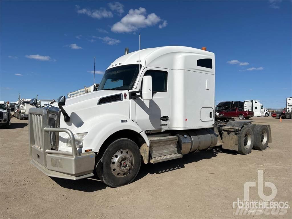 Kenworth T880 Tracteur routier