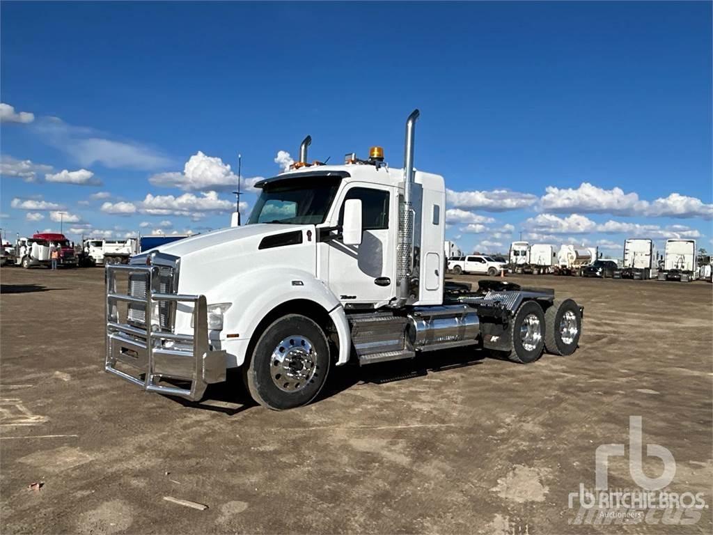 Kenworth T880 Tracteur routier