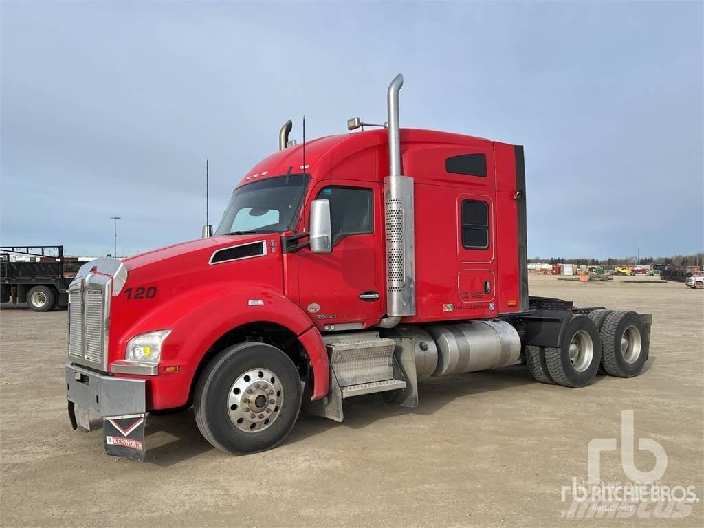 Kenworth T880 Tracteur routier