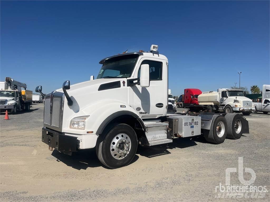 Kenworth T880 Tracteur routier