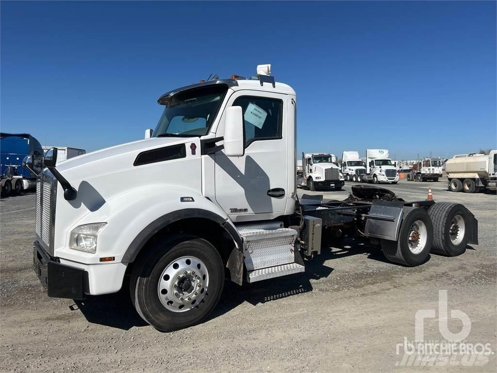 Kenworth T880 Tracteur routier