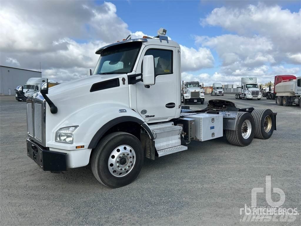 Kenworth T880 Tracteur routier