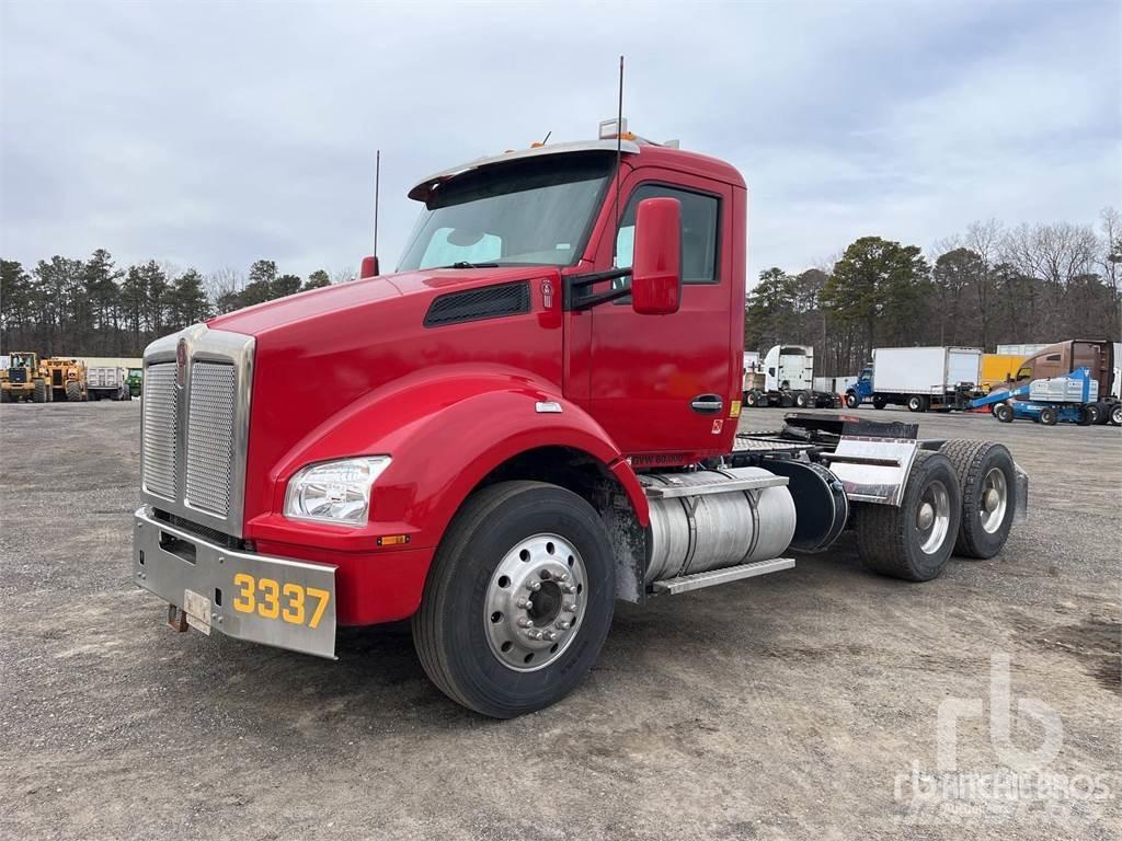Kenworth T880 Tracteur routier
