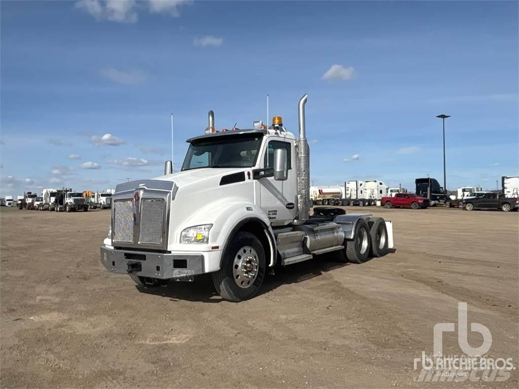 Kenworth T880 Tracteur routier