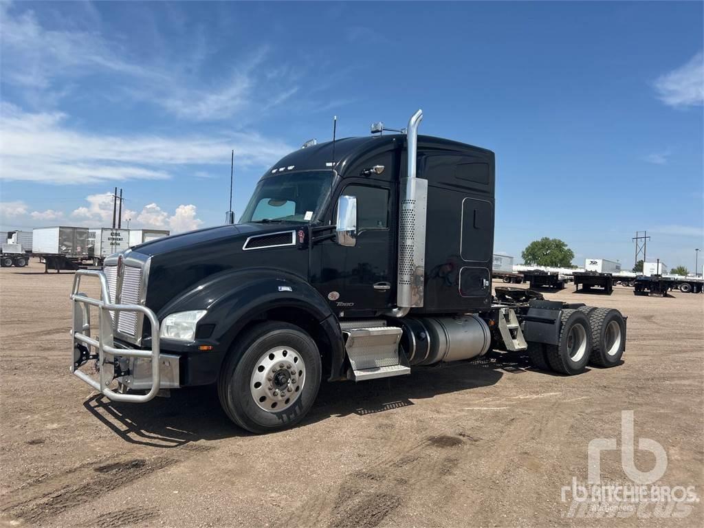 Kenworth T880 Tracteur routier