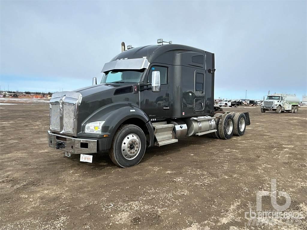 Kenworth T880 Tracteur routier