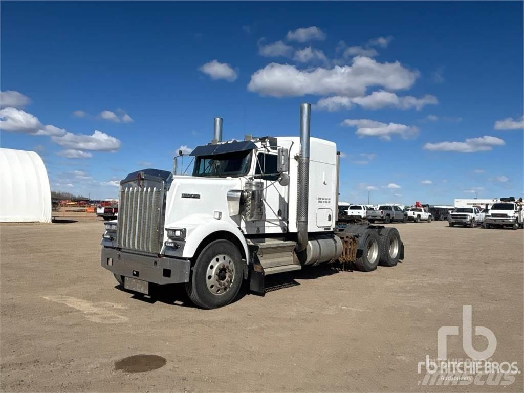Kenworth W900 Tracteur routier