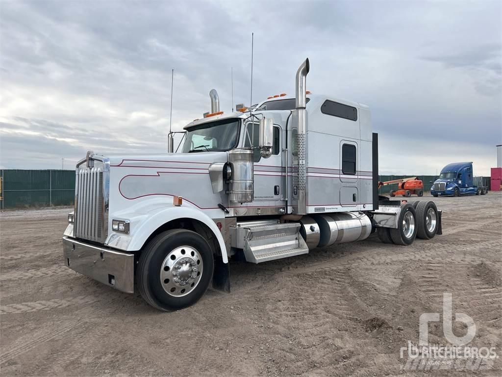 Kenworth W900 Tracteur routier