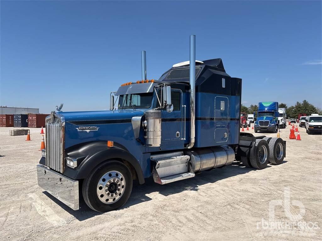 Kenworth W900 Tracteur routier
