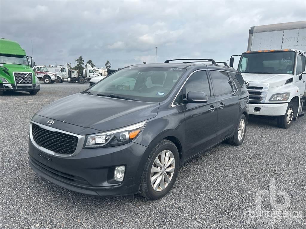Kia SEDONA Utilitaire