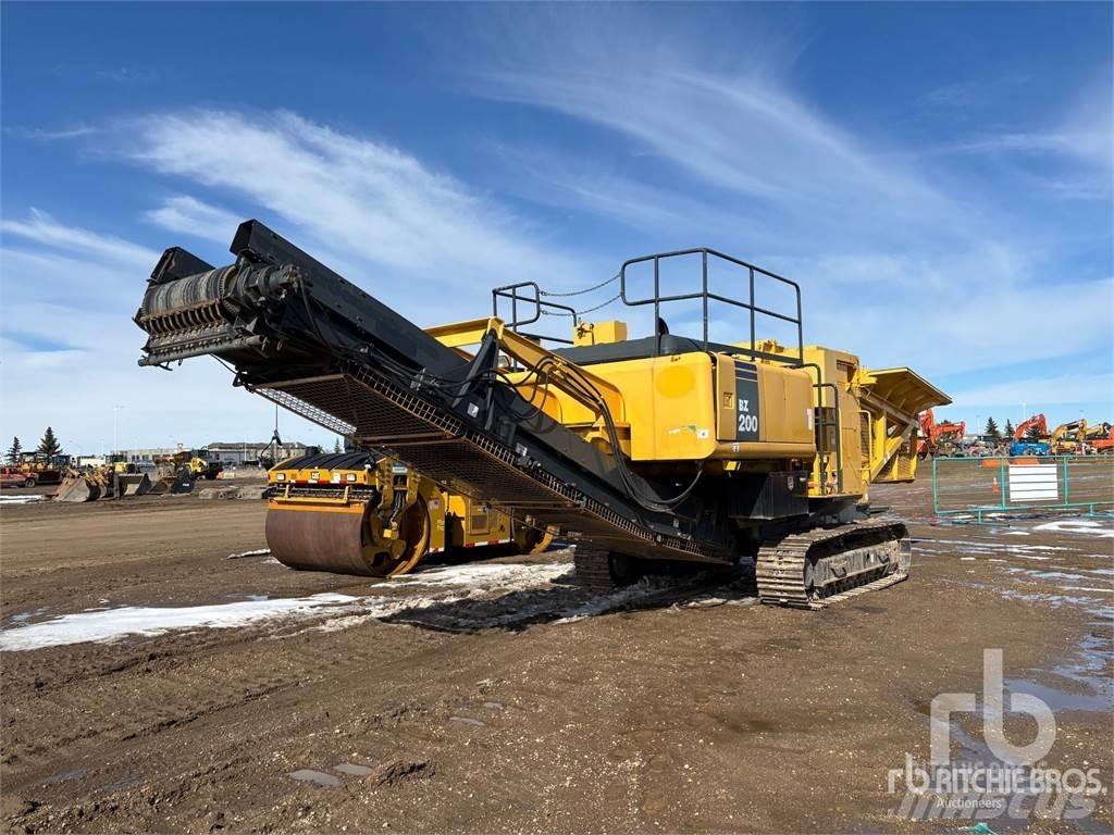 Komatsu BZ200 Crible