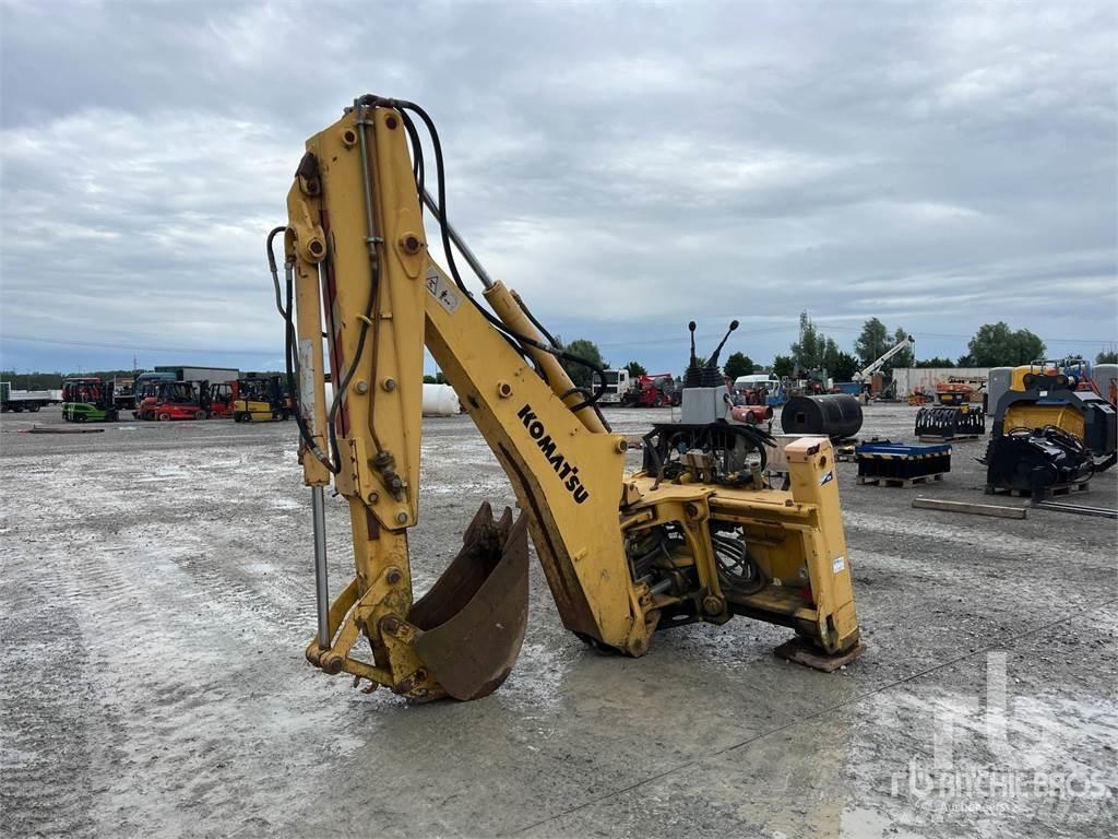 Komatsu Gear Pelle rétro arrière