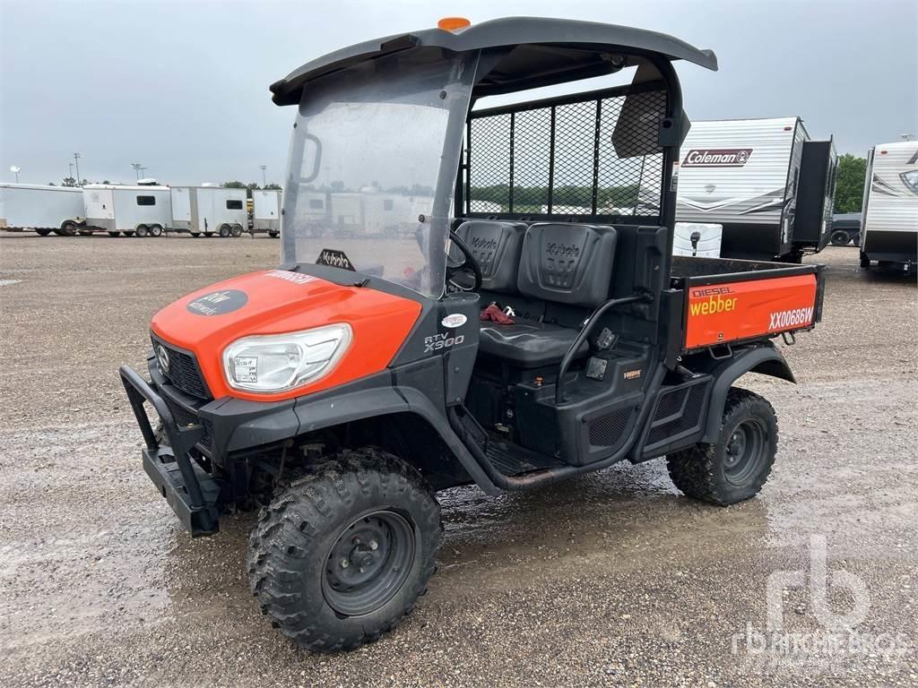Kubota RTV-X900 Quad