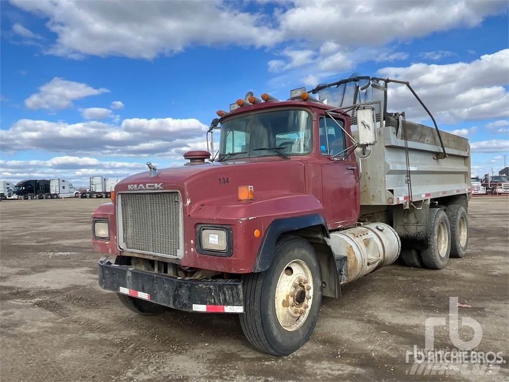 Mack RD688S Camion benne