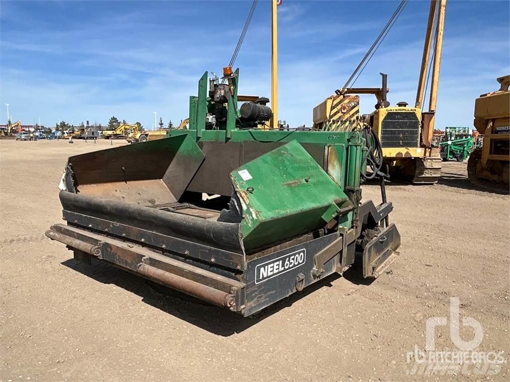  NEAL DM6500 Finisseur