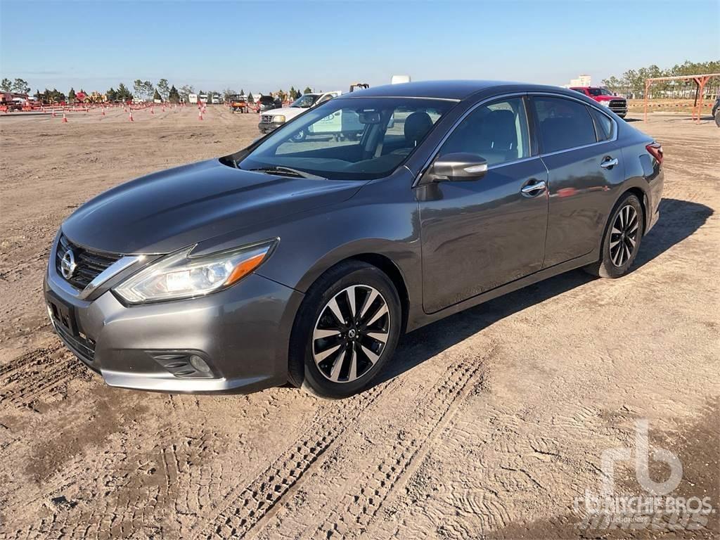Nissan ALTIMA Voiture