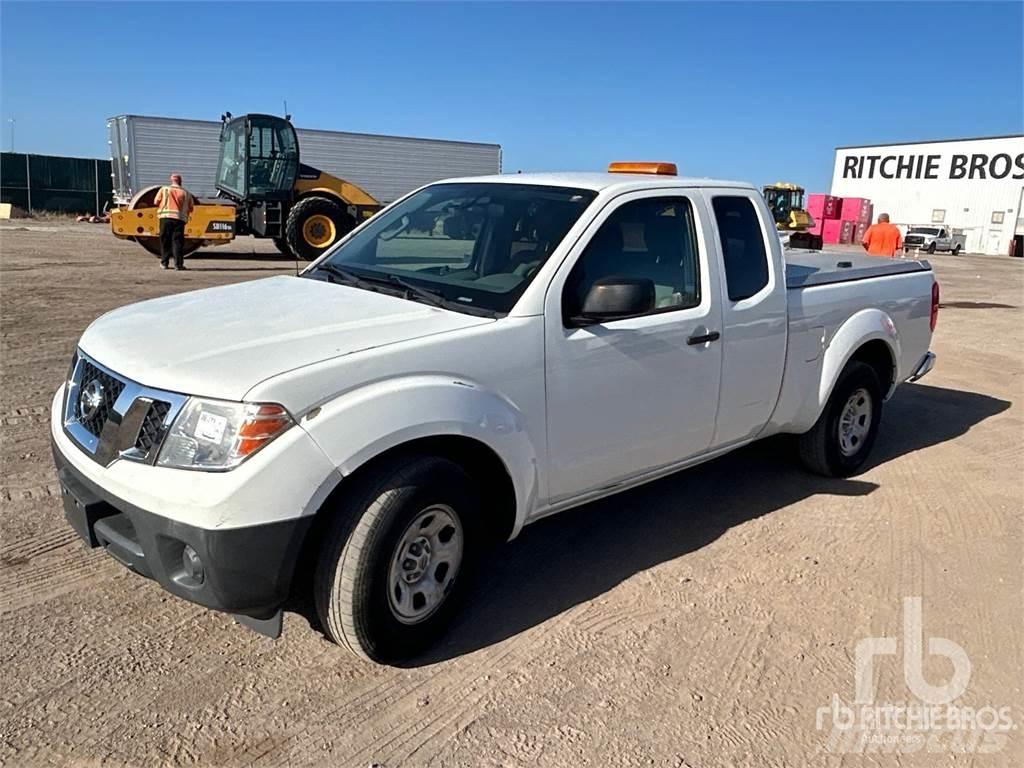 Nissan FRONTIER Utilitaire benne