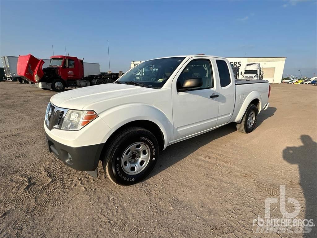 Nissan FRONTIER Utilitaire benne