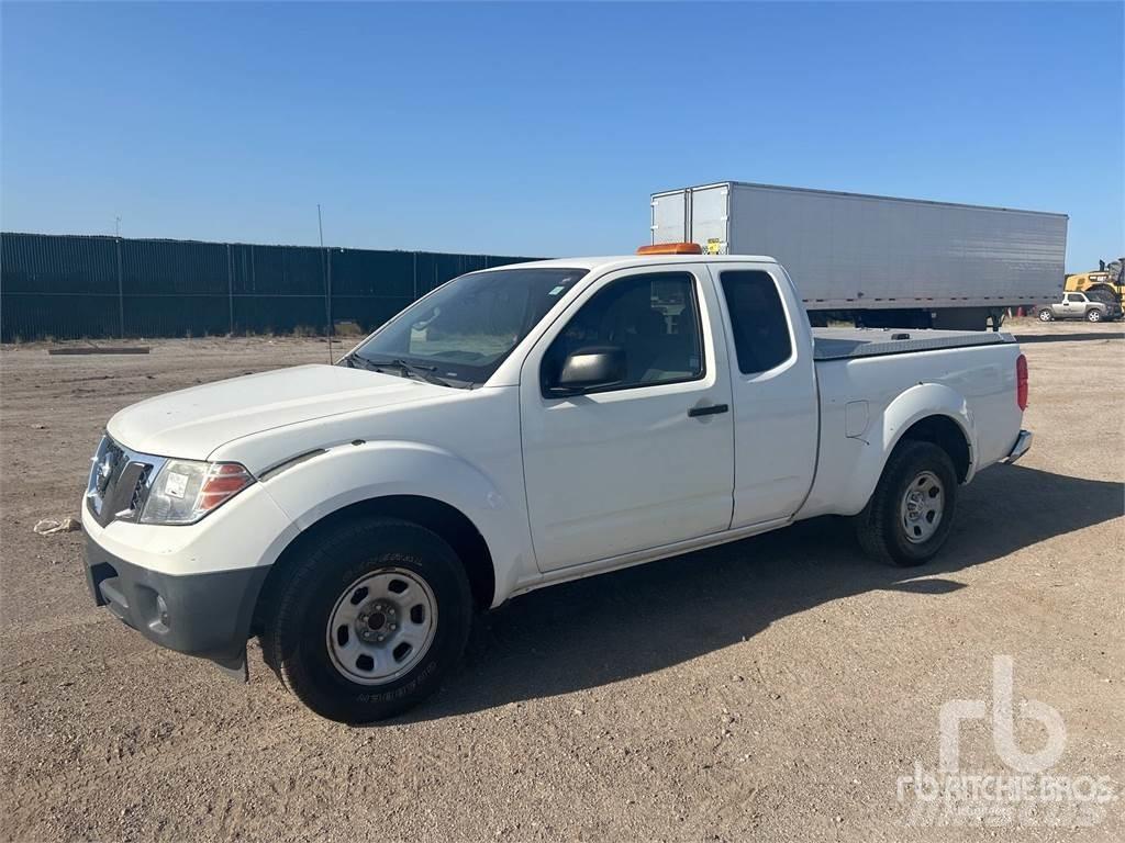 Nissan FRONTIER Utilitaire benne
