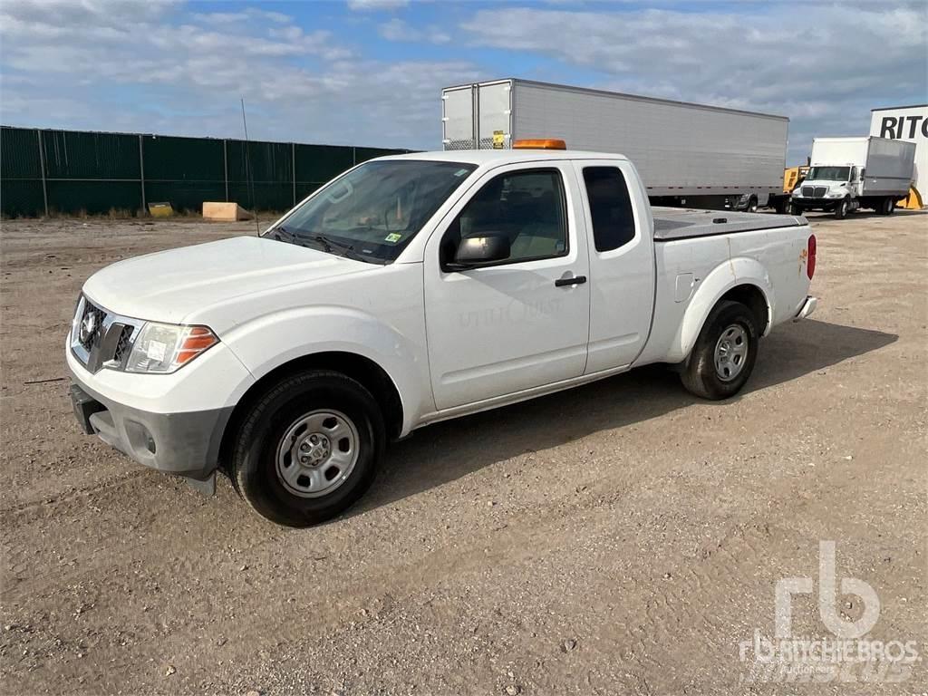 Nissan FRONTIER Utilitaire benne